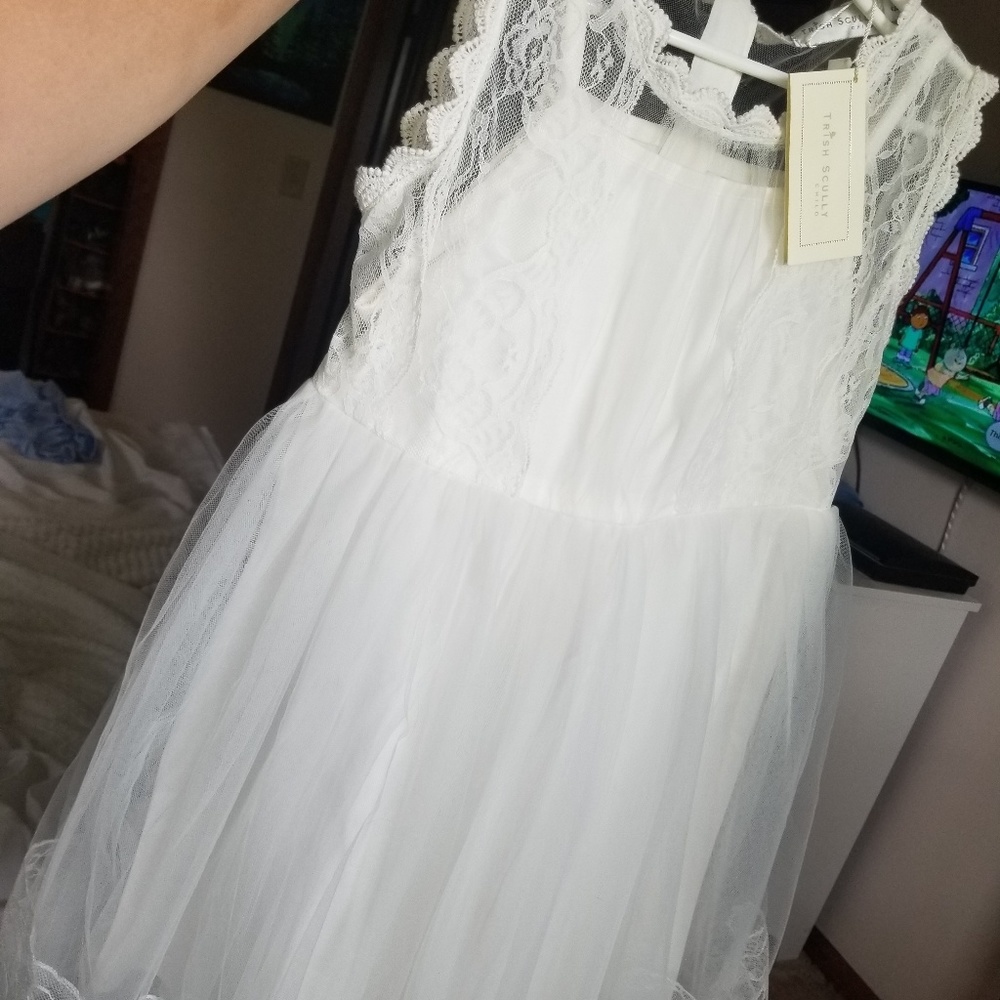 Girls dress